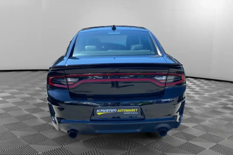 Dodge Charger din 2023 cu 12.475 km - oferta DOD209759 - foto 5
