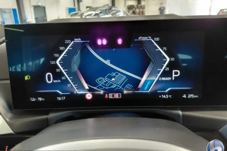 BMW i4 (Seria 4) din 2024 cu 45.500 km - oferta BMW209762 - foto 16