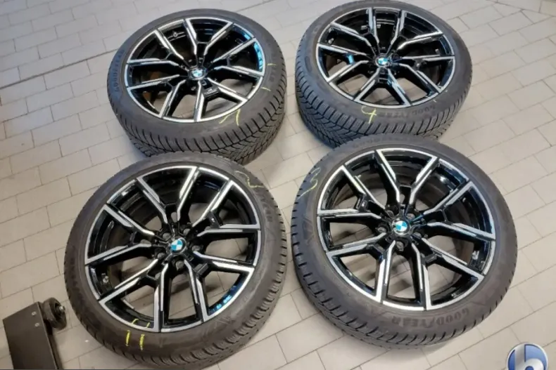 BMW i4 (Seria 4) din 2024 cu 45.500 km - oferta BMW209762 - foto 34