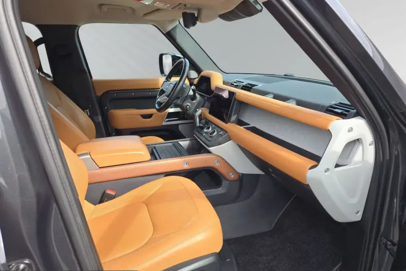 Land Rover Defender din 2023 cu 53.370 km - oferta LAN209763 - foto 10