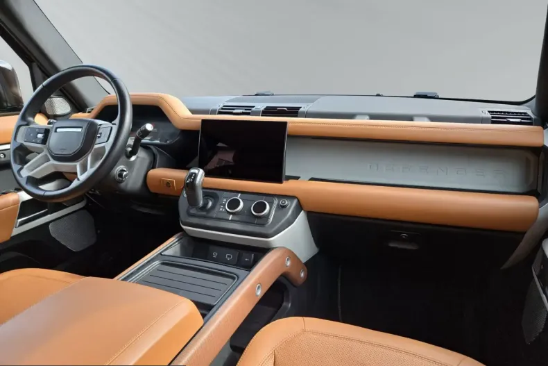 Land Rover Defender din 2023 cu 53.370 km - oferta LAN209763 - foto 11