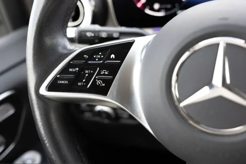 Mercedes-Benz V 300 (Clasa V) din 2025 cu 17.841 km - oferta MER209766 - foto 13