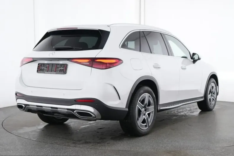 Mercedes-Benz GLC 300 (Clasa GLC) din 2025 cu 21.129 km - oferta MER209768 - foto 1