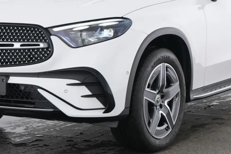 Mercedes-Benz GLC 300 (Clasa GLC) din 2025 cu 21.129 km - oferta MER209768 - foto 2
