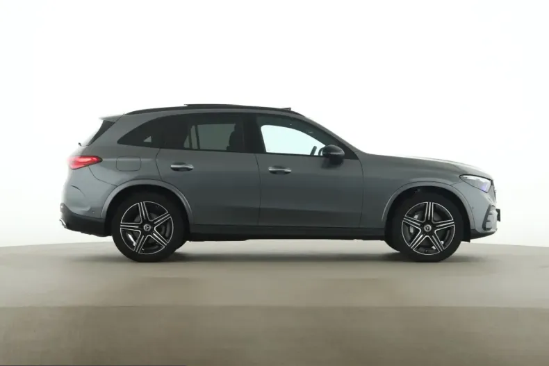 Mercedes-Benz GLC 300 (Clasa GLC) din 2023 cu 1.900 km - oferta MER209771 - foto 7