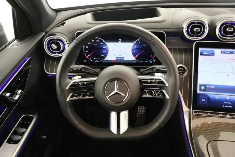 Mercedes-Benz GLC 300 (Clasa GLC) din 2023 cu 1.900 km - oferta MER209771 - foto 11
