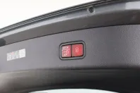 Mercedes-Benz GLC 300 (Clasa GLC) din 2023 cu 1.900 km - oferta MER209771 - foto 22