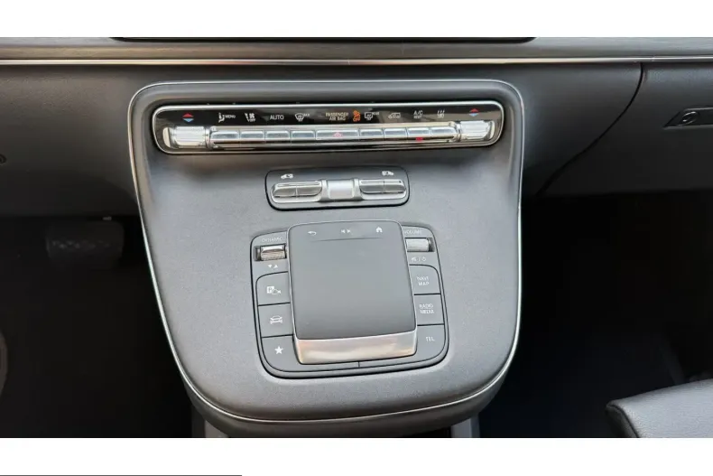 Mercedes-Benz V 300 (Clasa V) din 2025 cu 22.950 km - oferta MER209773 - foto 17