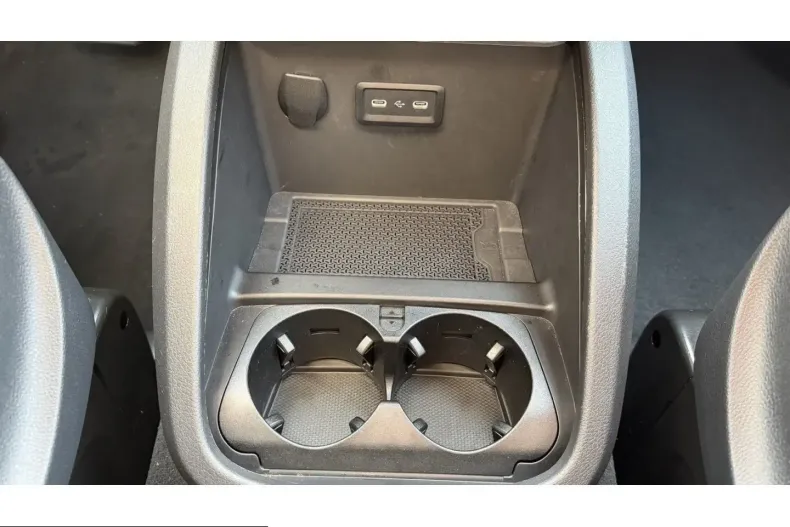 Mercedes-Benz V 300 (Clasa V) din 2025 cu 22.950 km - oferta MER209773 - foto 18