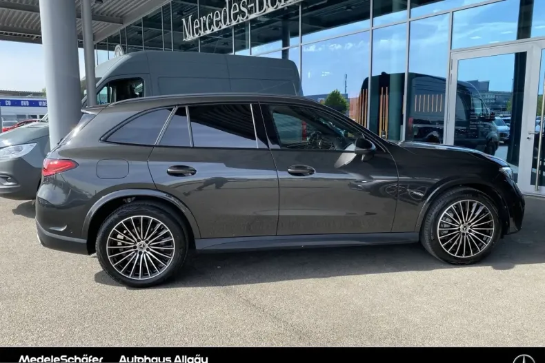 Mercedes-Benz GLC 200 (Clasa GLC) din 2025 cu 15.255 km - oferta MER209774 - foto 4