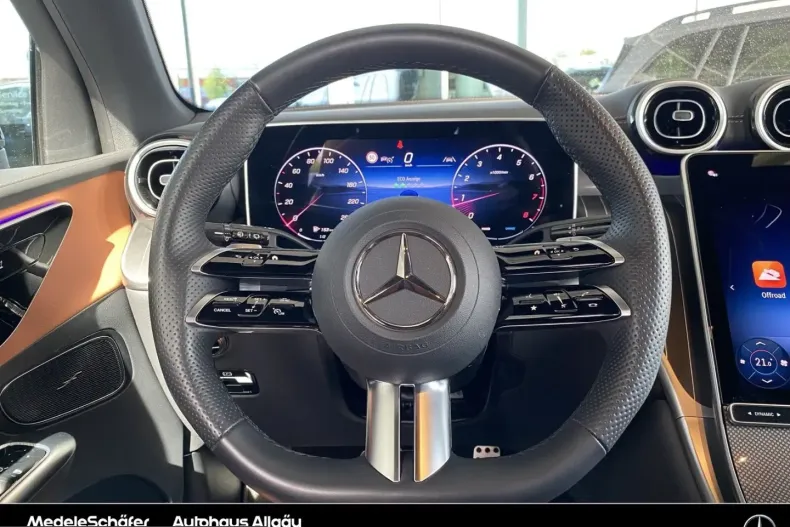 Mercedes-Benz GLC 200 (Clasa GLC) din 2025 cu 15.255 km - oferta MER209774 - foto 7