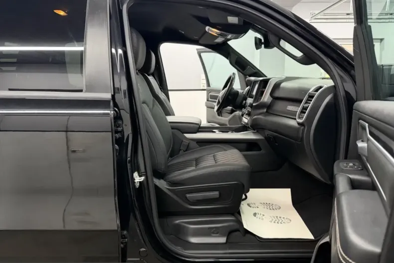 Dodge RAM din 2023 cu 49.226 km - oferta DOD209776 - foto 16