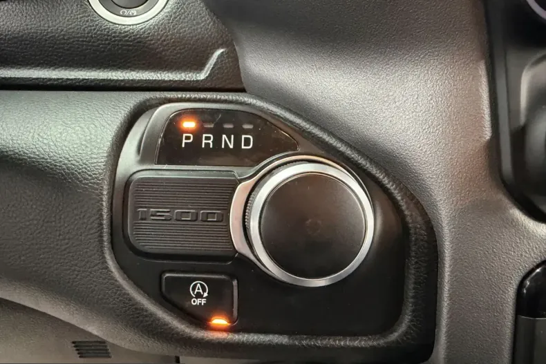 Dodge RAM din 2023 cu 49.226 km - oferta DOD209776 - foto 39