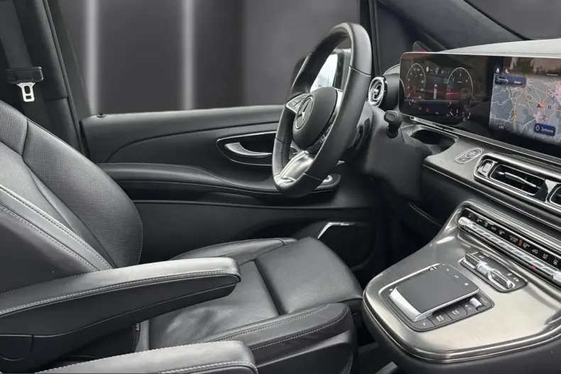 Mercedes-Benz V 300 (Clasa V) din 2024 cu 45.708 km - oferta MER209786 - foto 9