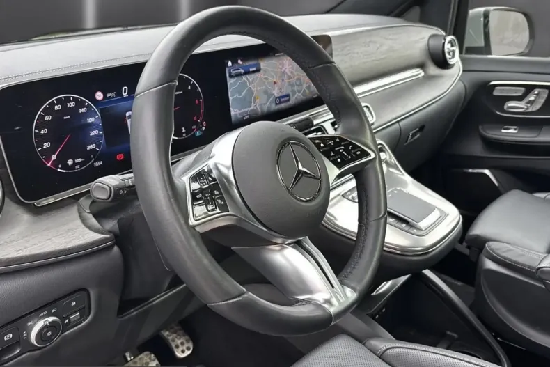 Mercedes-Benz V 300 (Clasa V) din 2024 cu 45.708 km - oferta MER209786 - foto 10