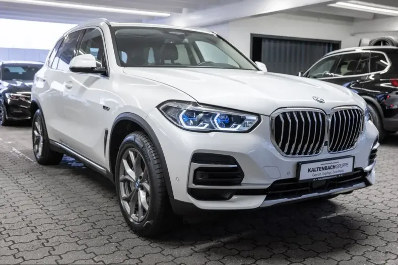 BMW X5 (Seria X) din 2022 cu 52.344 km - oferta BMW209787 - foto 4