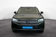Volkswagen Touareg din 2025 cu 15.300 km - oferta VOL209789 - foto 2