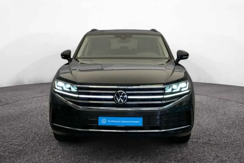 Volkswagen Touareg din 2025 cu 15.300 km - oferta VOL209789 - foto 2
