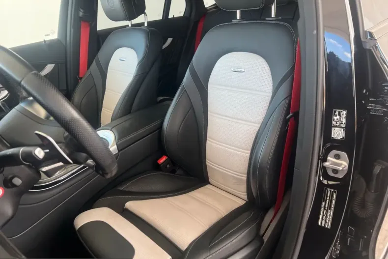 Mercedes-Benz GLC 63 AMG (Clasa GLC) din 2023 cu 48.498 km - oferta MER209793 - foto 9