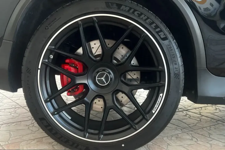Mercedes-Benz GLC 63 AMG (Clasa GLC) din 2023 cu 48.498 km - oferta MER209793 - foto 22