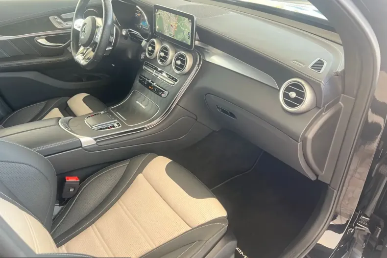 Mercedes-Benz GLC 63 AMG (Clasa GLC) din 2023 cu 48.498 km - oferta MER209793 - foto 23