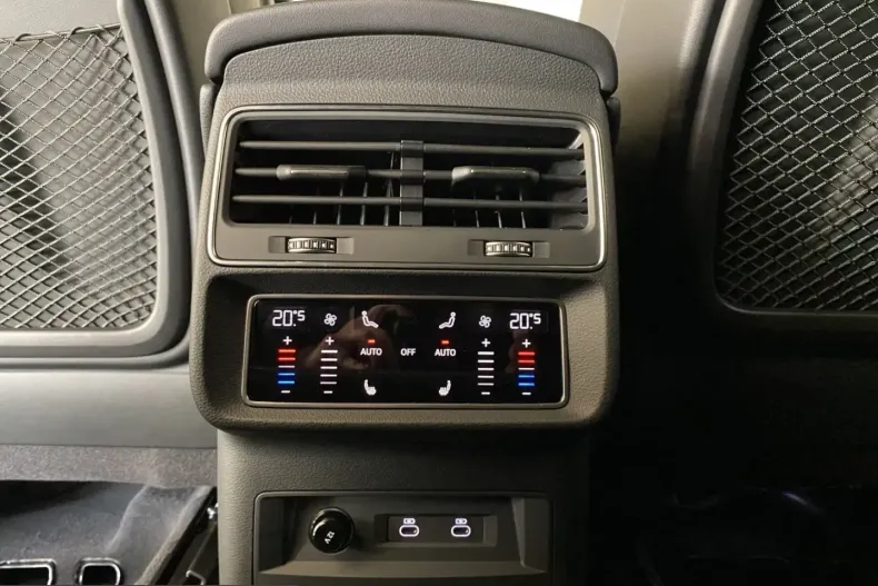 Audi Q7 din 2025 cu 12.680 km - oferta AUD209798 - foto 20