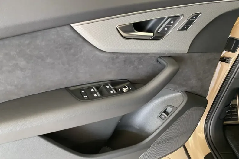 Audi Q7 din 2025 cu 12.680 km - oferta AUD209798 - foto 21