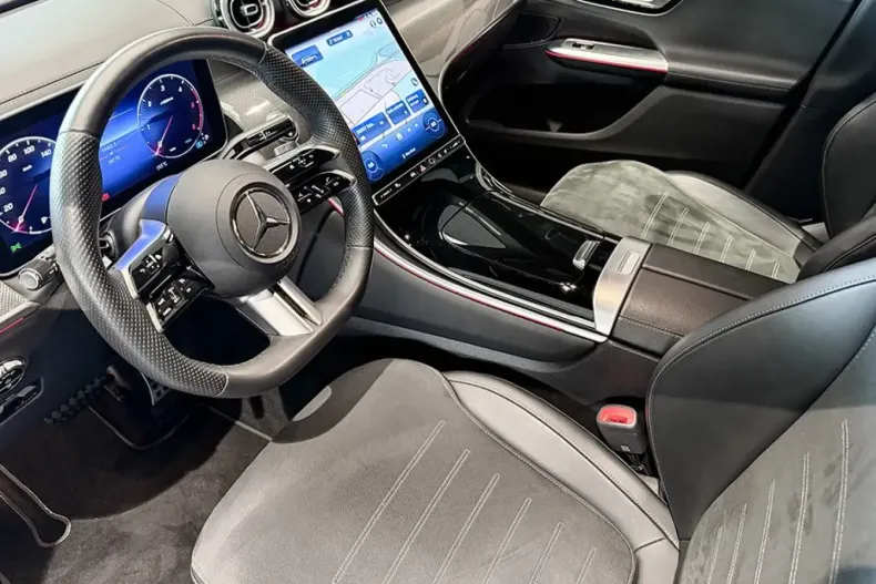Mercedes-Benz GLC 220 (Clasa GLC) din 2023 cu 38.800 km - oferta MER209806 - foto 10