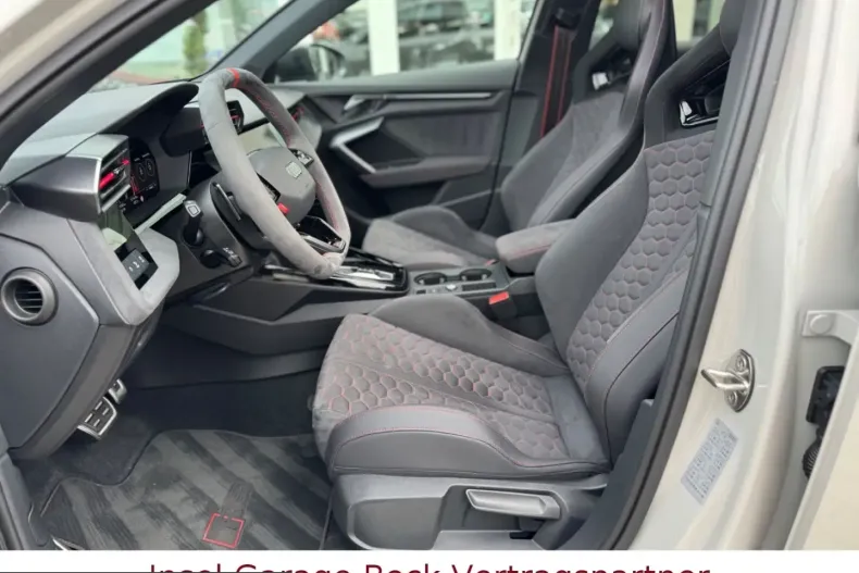 Audi RS3 din 2025 cu 9.399 km - oferta AUD209818 - foto 16