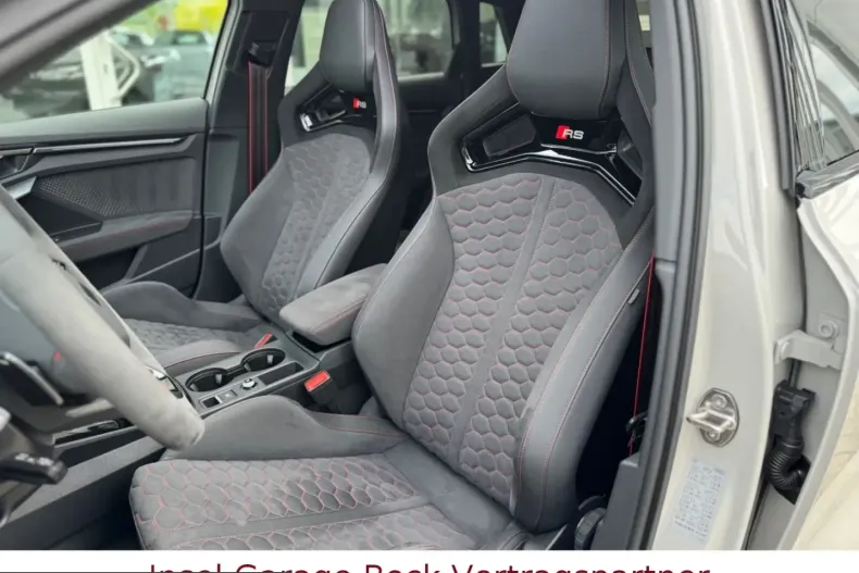 Audi RS3 din 2025 cu 9.399 km - oferta AUD209818 - foto 17