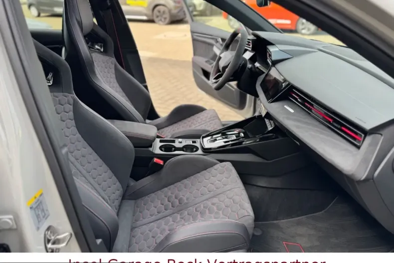 Audi RS3 din 2025 cu 9.399 km - oferta AUD209818 - foto 21