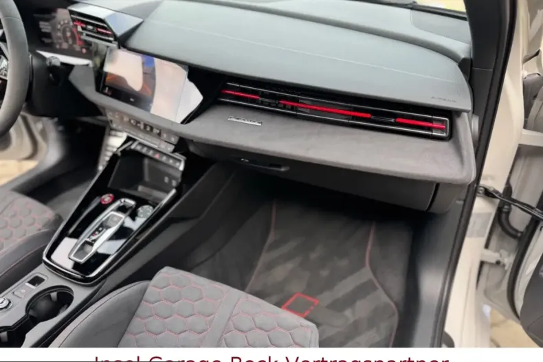 Audi RS3 din 2025 cu 9.399 km - oferta AUD209818 - foto 22
