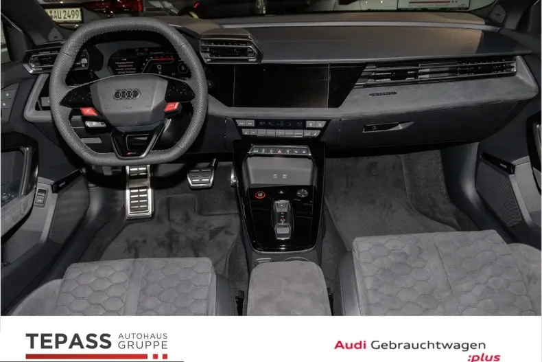 Audi RS3 din 2025 cu 9.999 km - oferta AUD209819 - foto 6