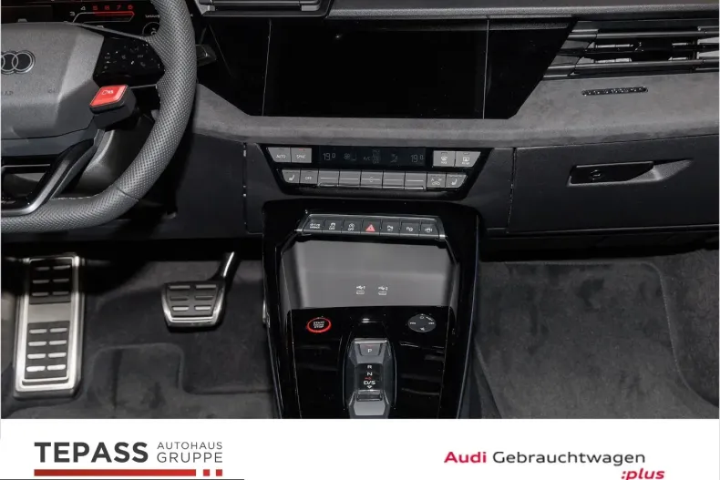 Audi RS3 din 2025 cu 9.999 km - oferta AUD209819 - foto 11