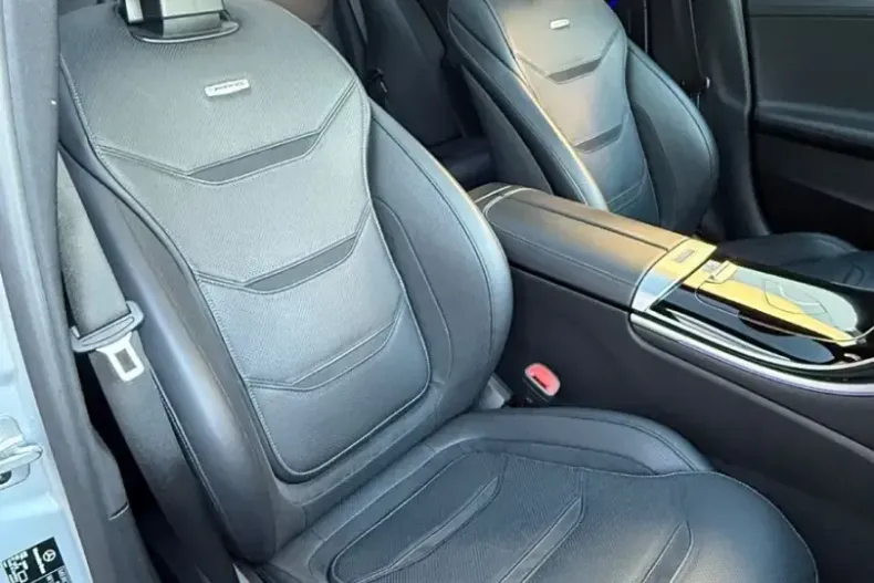Mercedes-Benz C 63 AMG (Clasa C) din 2023 cu 44.500 km - oferta MER209820 - foto 14