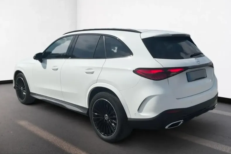 Mercedes-Benz GLC 450 (Clasa GLC) din 2025 cu 14.900 km - oferta MER209835 - foto 4