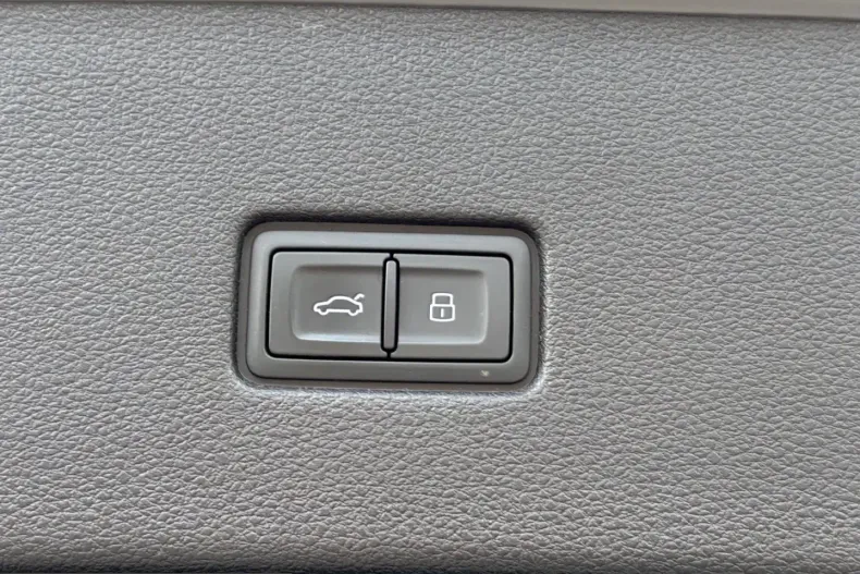 Audi SQ8 din 2023 cu 91.323 km - oferta AUD209846 - foto 16