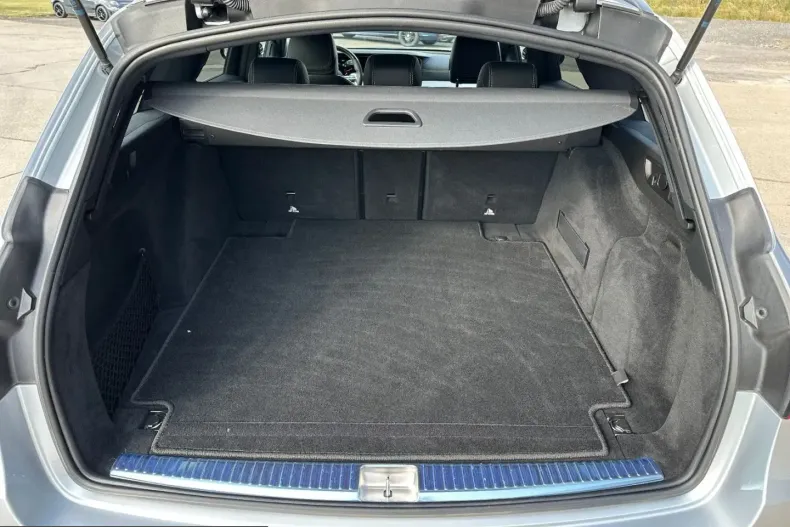 Mercedes-Benz E 63 AMG (Clasa E) din 2022 cu 43.798 km - oferta MER209848 - foto 11