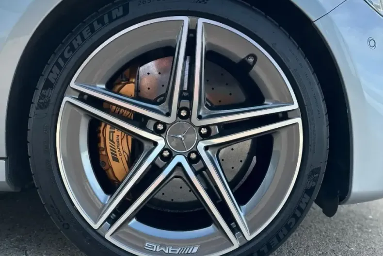 Mercedes-Benz E 63 AMG (Clasa E) din 2022 cu 43.798 km - oferta MER209848 - foto 38