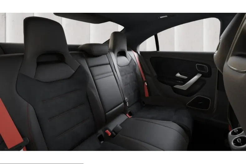 Mercedes-Benz CLA 45 AMG (Clasa CLA) din 2025 cu 22.134 km - oferta MER209850 - foto 6