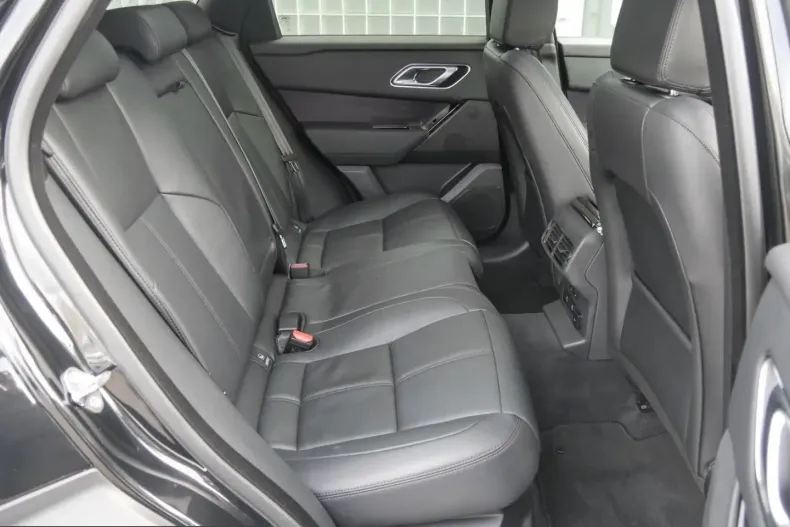 Land Rover Range Rover Velar din 2025 cu 20.500 km - oferta LAN209853 - foto 9