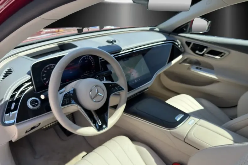 Mercedes-Benz E 400 (Clasa E) din 2022 cu 5.870 km - oferta MER209859 - foto 10