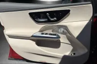Mercedes-Benz E 400 (Clasa E) din 2022 cu 5.870 km - oferta MER209859 - foto 13