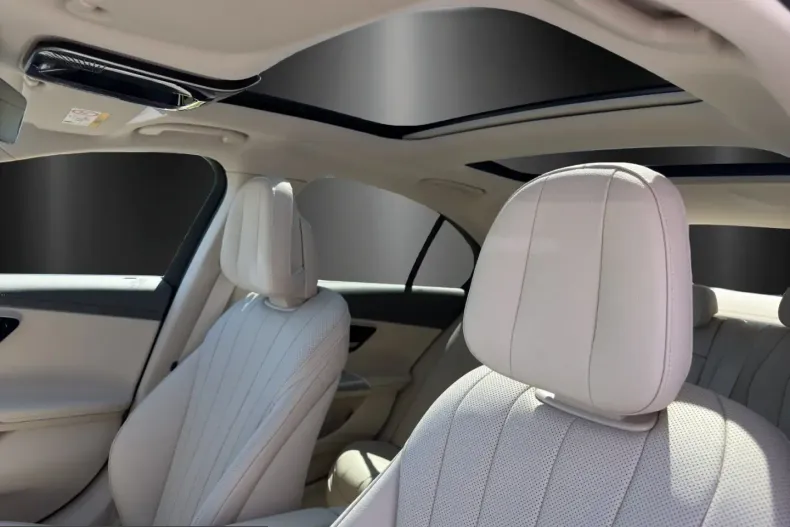 Mercedes-Benz E 400 (Clasa E) din 2022 cu 5.870 km - oferta MER209859 - foto 14