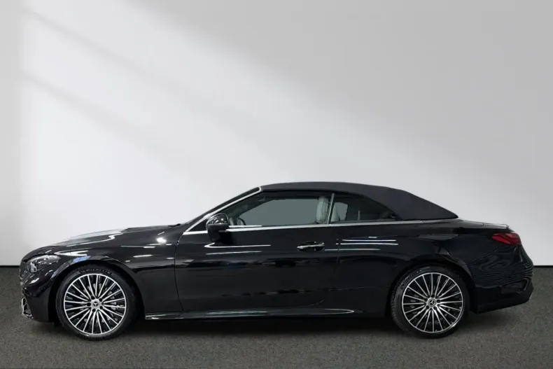 Mercedes-Benz CLE 300 (Clasa CLE) din 2025 cu 8.076 km - oferta MER209860 - foto 2