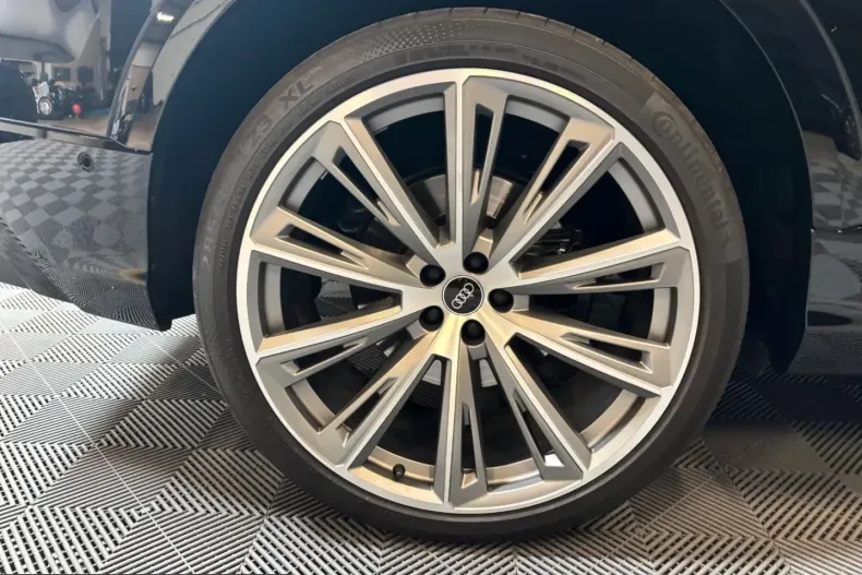 Audi SQ8 din 2024 cu 25.800 km - oferta AUD209862 - foto 10