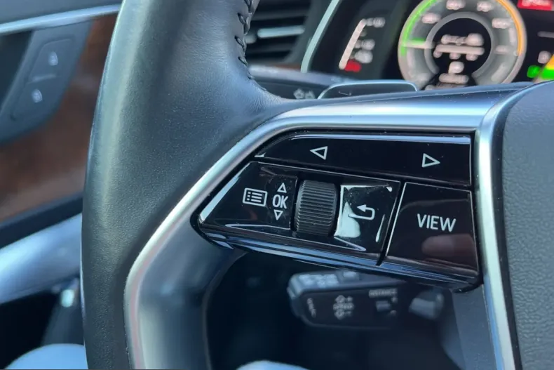 Audi A6 din 2021 cu 54.552 km - oferta AUD209866 - foto 18