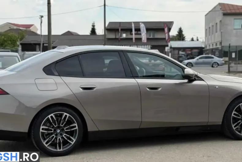 BMW Altele din 2025 cu 25.000 km - oferta BMW209870 - foto 9