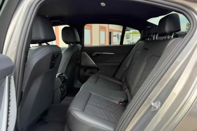 BMW Altele din 2025 cu 25.000 km - oferta BMW209870 - foto 18