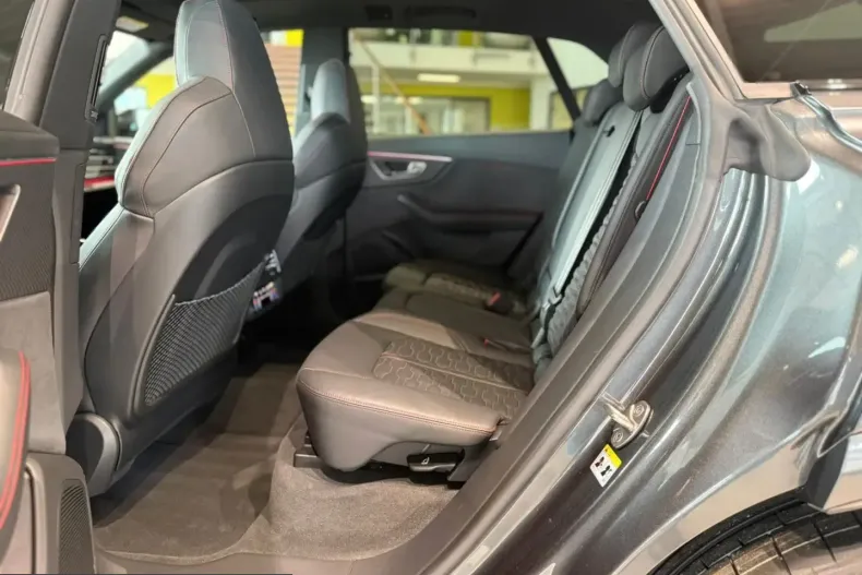 Audi RSQ8 din 2024 cu 17.423 km - oferta AUD209872 - foto 23
